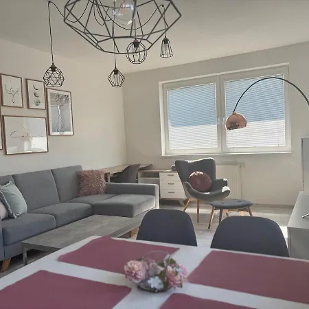 Sunny In Quiet Area Appartement *