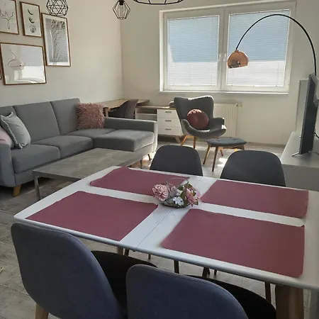 Sunny In Quiet Area Appartement