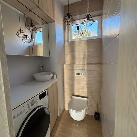 Sunny In Quiet Area Appartement